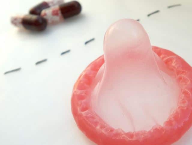 Read Masha Blog On family planning BLOG: आप अभी उसी सड़ांध से भरे पड़े हैं, फिर कहते हैं औरतें हाथ से निकल गई हैं!