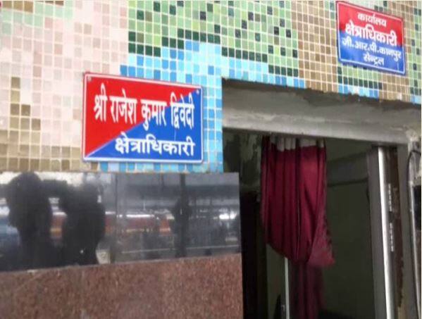 जीआरपी सीओ राजेश द्धिवेदी ने बताया कि इस प्रेमी युगल को शक के आधार पर पूछताछ के लिए हिरासत में लिया गया है जैसे ही लड़के की हालत ठीक होगी उसके बाद आगे की कार्यवाही की जाएगी.