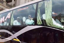 कर्नाटक: बेंगलूरु से हैदराबाद भेजे गए कांग्रेस-JDS विधायक, 4 गायब विधायकों का अभी तक पता नहीं