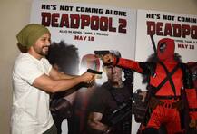 \'डेडपुल\' की screening पर हर्षवर्धन ने किया \'भावेश जोशी\' का प्रमोशन, वरुण सहित कई सितारों ने देखी फिल्म