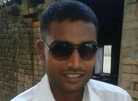 वाराणसी: बहन का रोका करने आना था, आई दंतेवाड़ा नक्सली हमले में शहीद होने की खबर वाराणसी: बहन का रोका करने आना था, आई दंतेवाड़ा नक्सली हमले में शहीद होने की खबर