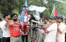 पेट्रोल-डीजल दिल्ली में कभी इतने अधिक दाम पर नहीं बिका, जितना आज महंगा बिक रहा है