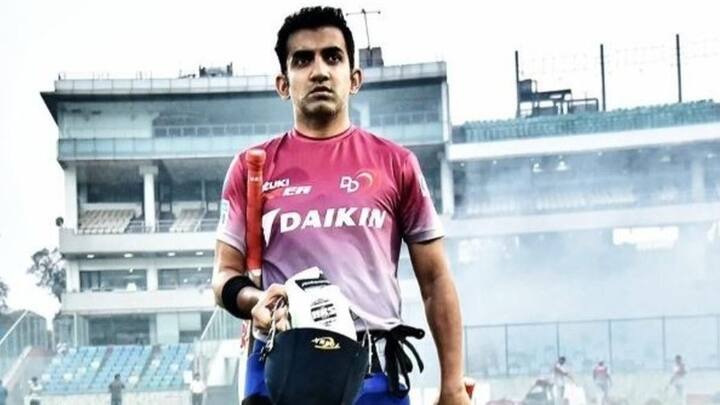 कपिल ने इस मामले में खुलकर अपनी बात रखते हुए कहा, 'मैं समझ सकता हूं कि गंभीर ने बोला होगा वो कप्तानी नहीं करना चाहता. लेकिन हम भी यही सोच रहे थे कि उन्हें खिलाया क्यों नहीं जा रहा. हम सोच रहे थे कि शायद वो खुद नहीं खेलना चाह रहे. लेकिन अब जब गंभीर ने ये बता दिया तो मुझे बहुत खराब रहा है.'