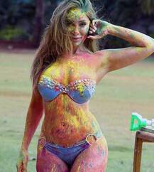 सोफिया ने लगाई अपनी इंगेजमेंट रिंग की कीमत, नहीं रखना चाहतीं पति का दिया एक भी सामान