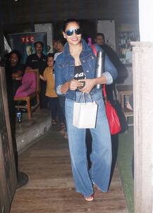 In Pics: बांद्रा में Denim Look में नजर आईं बिपाशा बसु, पति करण नहीं थे साथ