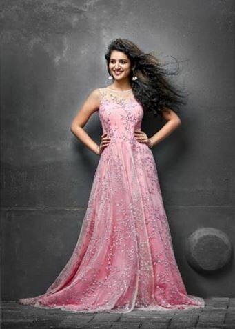 इस गाने के बाद उन्हें नेशनल क्रश कहा जाना लगा था. (तस्वीर: इंस्टाग्राम)