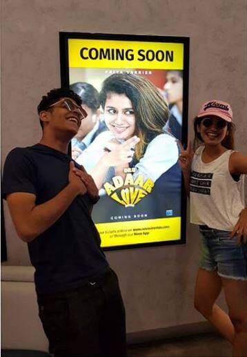 बता दें कि प्रिया प्रकाश का एक वीडियो वायरल हो गया था, जिसमें वो अपनी आंख मारने के अंदाज की वजह से काफी मशहूर हो गई थीं. (तस्वीर: इंस्टाग्राम)