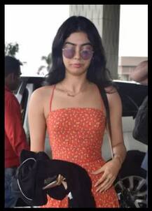 जाह्नवी कपूर की छोटी बहन कुछ इस अंदाज में एयरपोर्ट पर की गई स्पॉट