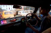 नशे में धुत होकर कैब चलाते हैं दिल्ली-एनसीआर के कैब ड्राइवर्स