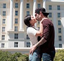 सनी लियोन को जानना है तो उनके बारे में ये 10 बातें जानना है जरूरी