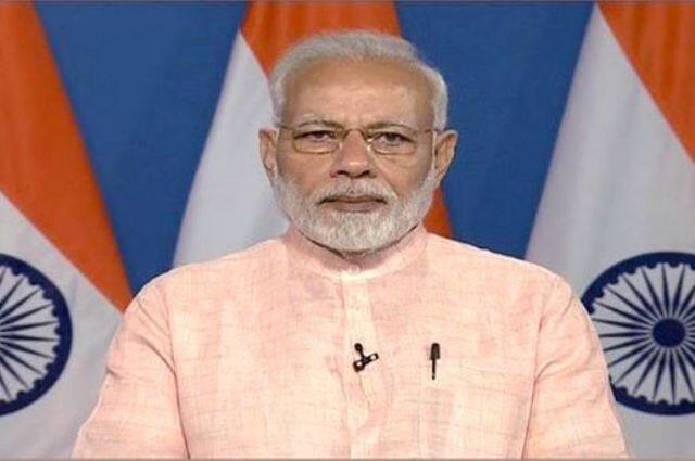 मुद्रा योजना के जरिए पीएम मोदी ने साधा देश का पैसा लेकर भागने वालों पर निशाना PM Modi speech on mudra yojana मुद्रा योजना के जरिए पीएम मोदी ने साधा देश का पैसा लेकर भागने वालों पर निशाना