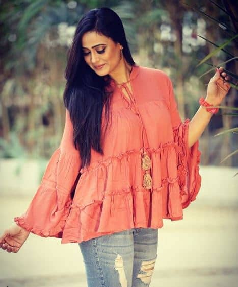 पति अभिनव कोहली के साथ रिश्तों को लेकर आ रही खबरों पर श्वेता तिवारी पहली बार खुद सामने आई हैं. श्वेता ने इन खबरों पर बयान देते हुए इन्हें अफवाह बताया है और कहा है कि इनका सच से कुछ लेना-देना नहीं है.