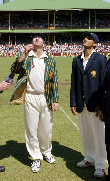 Historic: toss won't go from the test cricket, rules to be tougher for ball tempering ऐतिहासिक: टेस्ट क्रिकेट में बरकरार रहेगा टॉस, बॉल टेंपरिंग पर और कड़े होंगे नियम