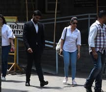 In Pics: यामी गौतम वकील संग पहुंचीं बॉम्बे हाई कोर्ट, जानिए आखिर माजरा क्या है