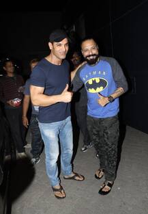 \'परमाणु\' के बाद अगली फिल्म की तैयारी में जॉन अब्राहम, लुक टेस्ट के लिए होना पड़ा क्लीन शेव