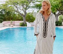 Photos: सरसों के खेत में ये क्या कर रही हैं हॉलीवुड एक्ट्रेस टोरी ब्रंच