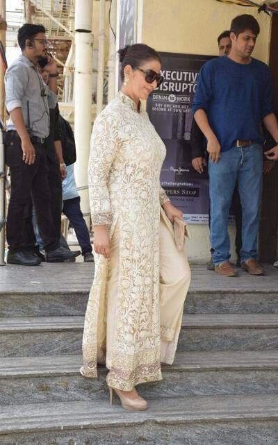 फैंस इस फिल्म में सबसे ज्यादा रनबीर कपूर को संजय दत्त के किरदार में देखने के लिए उत्सुक हैं. फिल्म को '3 इडियट्स' और 'पीके' जैसी फिल्में डायरेक्ट कर चुके डायरेक्ट राजकुमार हिरानी ने डायरेक्ट किया है. (तस्वीर: मानव मंगलानी) 