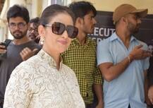 काफी समय बाद \'संजू\' के ट्रेलर लॉन्च पर दिखीं मनीषा कोईराला, नरगिस के किरदार में आएंगी नज़र