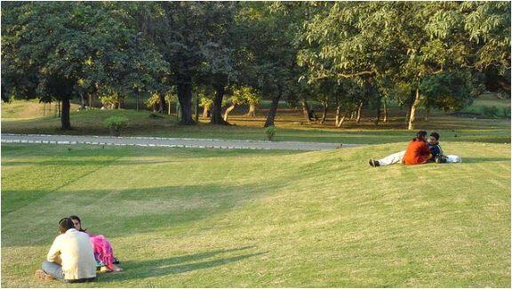  'शादी डॉट कॉम' के मुख्य कार्यकारी अधिकारी गौरव रक्षित ने एक बयान में कहा, 