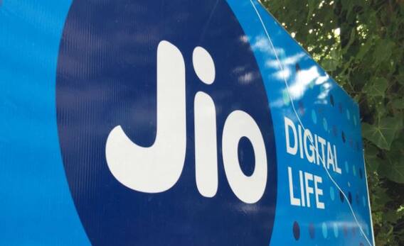 Jio-Google Launch: জিও-র নতুন চমক, এবছরই আসছে ৫জি ফোন