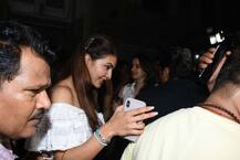जैकलीन ने रेस्टोरेंट खोलने के बाद रखी पार्टी, गर्लफ्रेंड संग पहुंचे सलमान, \'रेस-3\' की स्टारकास्ट आई नज़र, देखें तस्वीरें