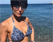 ये हैं बॉलीवुड सेलेब्रिटी मंदिरा बेदी का बिकिनी अवतार, तस्वीरें देखकर आप भी हो जाएंगे मदहोश