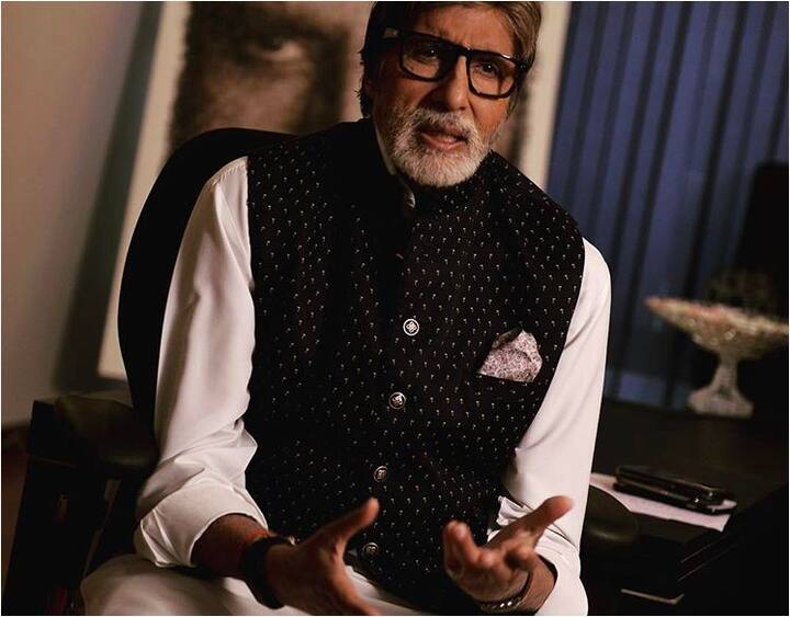 बता दें कि अमिताभ बच्चन को शुक्रवार को आयोजित हुए क्यूरियस क्रिएटिव अवार्ड्स में अमिताभ को भारत के विज्ञापन और मार्केटिंग की दुनिया में योगदान देने के लिए मास्टर ऑफ क्रिएटिविटी अवार्ड से नवाजा गया. (तस्वीर- इंस्टाग्राम)