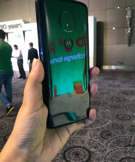 भारत में ग्लॉस बॉडी और 18:9 डिस्प्ले के साथ लॉन्च हुए Moto G6 और Moto G6 Play