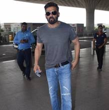 56 साल की उम्र में 26 के लगते हैं सुनील शेट्टी, देखें तस्वीरें