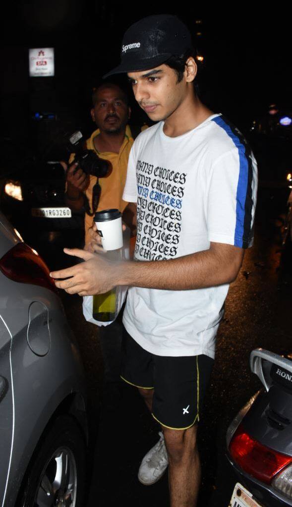 बता दें कि दोनों की अपमिंग फिल्म 'धड़क' अगले महीने 20 जुलाई को देशभर के सिनेमाघरों में रिलीज होगी. (तस्वीर-मानव मंगलानी)
