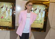 IN PICS: ‘वीरे दी वेडिंग’ का प्रमोशन करने दिल्ली पहुंची सोनम कपूर, दिखीं अलग अंदाज में