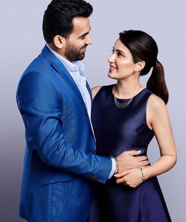 बता दें कि पिछले साल नवंबर के महीने में सागारिका घाटगे ने भारतीय क्रिकेट टीम के तेज गेंदबाज जहीर खान से मुंबई में शादी रचा ली थी. (तस्वीर-इंस्टाग्राम)