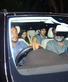 मशहूर डायरेक्टर के साथ दिखे ईशान खट्टर और जाह्नवी कपूर, अगली फिल्म साथ होने की अटकलें तेज