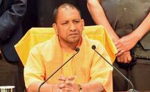 योगी के अधिकारी पर लगा 25 लाख रुपये घूस मांगने का आरोप