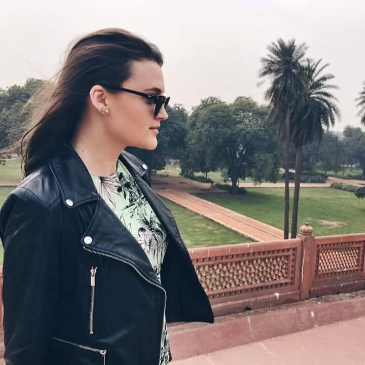 इंटेलिजेंस ब्यूरो से मिली जानकारी के बाद उसे एसटीएफ़ ने पकड़ा था. वो नेपाल के रास्ते खाड़ी के देशों में जाना चाहती थी. इसके लिए डारिया अपने साथियों की मदद से कुछ फ़र्ज़ी दस्तावेज़ भी बनवा रही थी.
