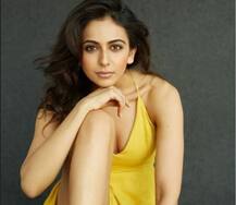 \'अय्यारी\' फेम रकुल प्रीत ने इंस्टाग्राम पर शेयर किया नया फोटोशूट, देखें तस्वीरें