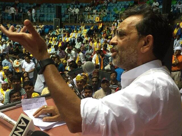 Bihar: Upendra Kushwaha attacks Nitish Kumar over Hajipur incident बिहार: कुशवाहा ने नीतीश पर फिर साधा निशाना, कहा- अपराधियों के मन में प्रशासन का डर नहीं