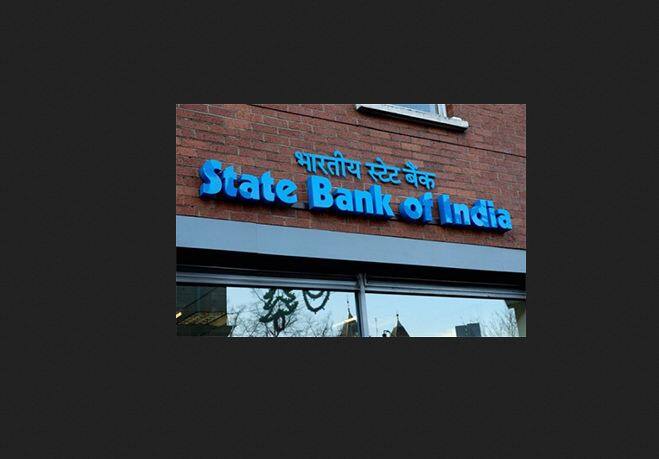 इसके बाद राजेश ने SBI कस्टमर केयर में कॉल करके पूरी स्थिति की जानकारी दी. राजेश को बताया गया कि कई बार पेटीएम में गड़बड होने के कारण ऐसा होता है. 24 घंटे में पैसे वापिस एकाउंट में आ जाएंगे. जब पैसे नहीं आए तो दोनों ने बैंक को इस बारे में जानकारी दी. बैंक ने कार्ड खाताधारक द्वारा इस्तेमाल ना होने का कारण बताते हुए पैसे वापिस देने से मना कर दिया. ये जवाब सुनकर दोनों हैरान रह गए. फोटोः गूगल फ्री इमेज