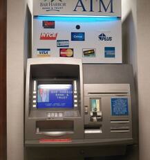 क्या अपने पार्टनर का ATM कार्ड आप भी करते हैं इस्तेमाल? तो सावधान हो सकते हैं ये खतरे