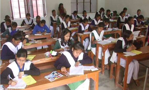 UP Board 10th 12th Result update: रिजल्ट की तैयारी हुई तेज, विषयवार अंकपत्र पर चढ़ाये जा रहें हैं स्टूडेंट्स के मार्क्स