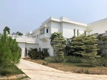 उजड़ गया अखिलेश यादव का सरकारी बंगला, अब कुछ ऐसा है हाल, देखिए अंदर की तस्वीरें