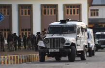 J&K: पुलवामा-अनंतनाग में दो आतंकी हमलों में 2 जवान शहीद, 10 जख्मी