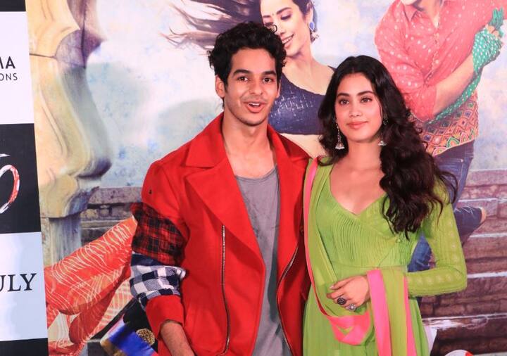 Dhadak Movie Trailer Release, karan johar speaks on nepotism,Janhvi Kapoor and Ishaan Khattar DHADAK ट्रेलर लॉन्च: नेपोटिज्म को लेकर बोले करण, यहां आने के लिए मेहनत भी जरूरी