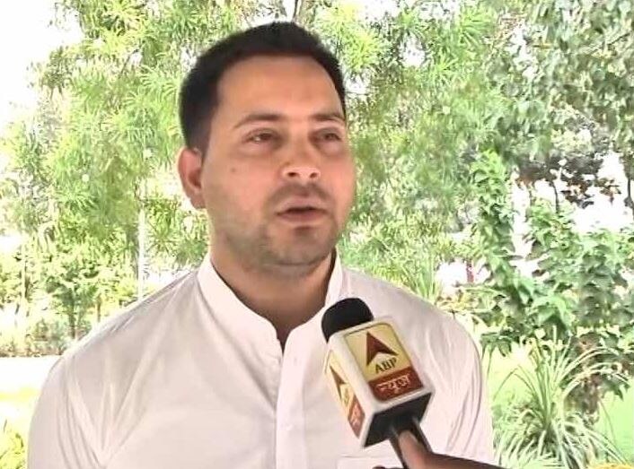 tejaswi yadav rjd leader bungalow controversy high court nitish kumar तेजस्वी यादव का बंगला जबरदस्ती खाली कराने पहुंची टीम, गेट पर चिट्ठी देख बैरंग लौटी