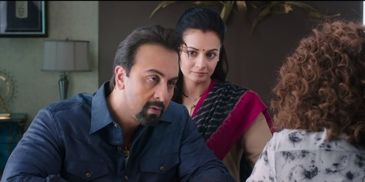 Sanju controversy: Complaint filed against Ranbir Kapoor’s film over the toilet-leakage scene seen in the trailer मुश्किल में ‘संजू’: टॉयलेट लीकेज सीन पर एक्टिविस्ट ने CBFC से कहा- नहीं लिया एक्शन तो जाऊंगा SC