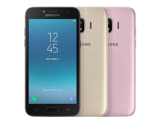 Galaxy J2 (2018): गैलेक्सी का ये फोन 10 हजार के बजट के साथ लॉन्च किया गया था और इसे कीमत में कटौती के बाद 7,690 रुपये में खरीद सकते हैं. गैलेक्सी J2 (2018) को 8190 की कीमत के साथ उतारा गया था. 