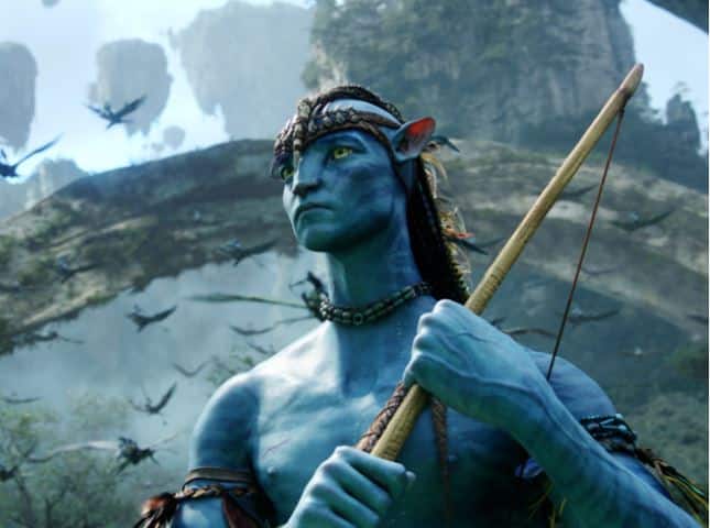 इससे पहले फिल्म 'अवतार' ने वर्ल्‍डवाइड कमाई कर 2 बिलियन डॉलर का आंकड़ा पार किया था. इस फिल्म को हॉलीवुड के टॉप निर्देशकों में से एक जेम्स कैमरून ने डायरेक्ट किया था. यह एक साई-फाई मूवी थी. तस्वीर: गूगल फ्री इमेज