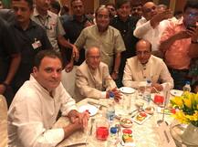 राहुल की इफ्तार पार्टी में पीएम मोदी के फिटनेस वीडियो का उड़ा मजाक