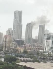 मुंबई: जिस बिल्डिंग में रहती हैं दीपिका पादुकोण उसमें लगी आग, देखें तस्वीरें