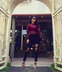 क्यों इस एक्ट्रेस के बोल्डनेस के दिवानों की नहीं है कमी